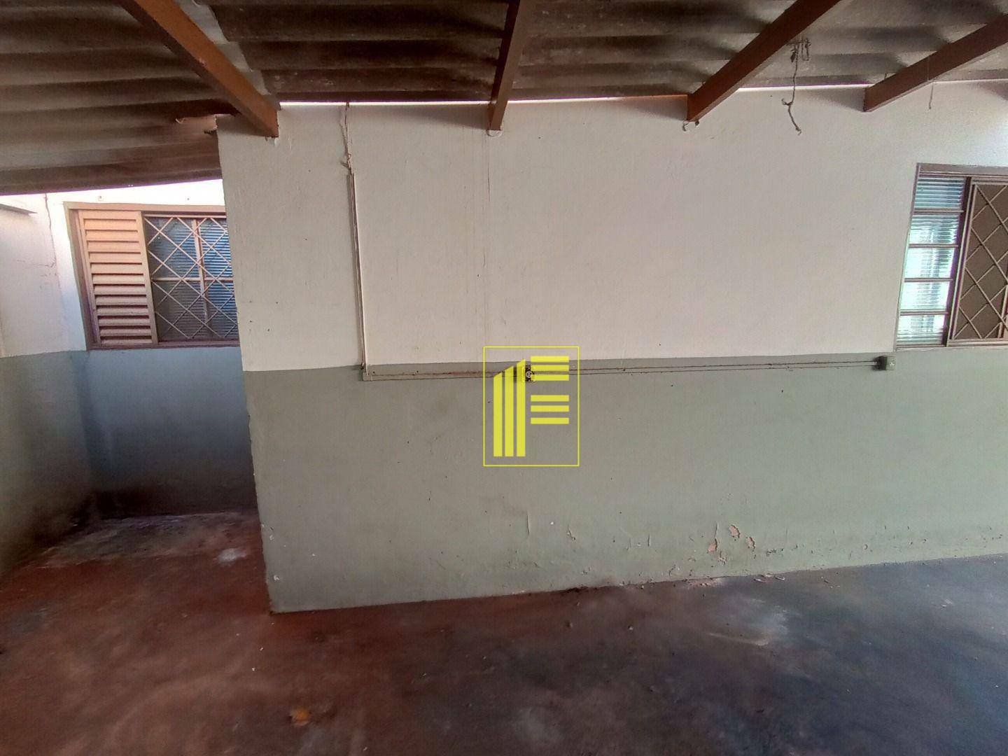 Casa para alugar com 1 quarto, 50m² - Foto 4