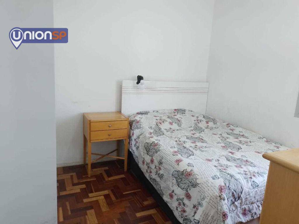 Apartamento à venda com 2 quartos, 70m² - Foto 4