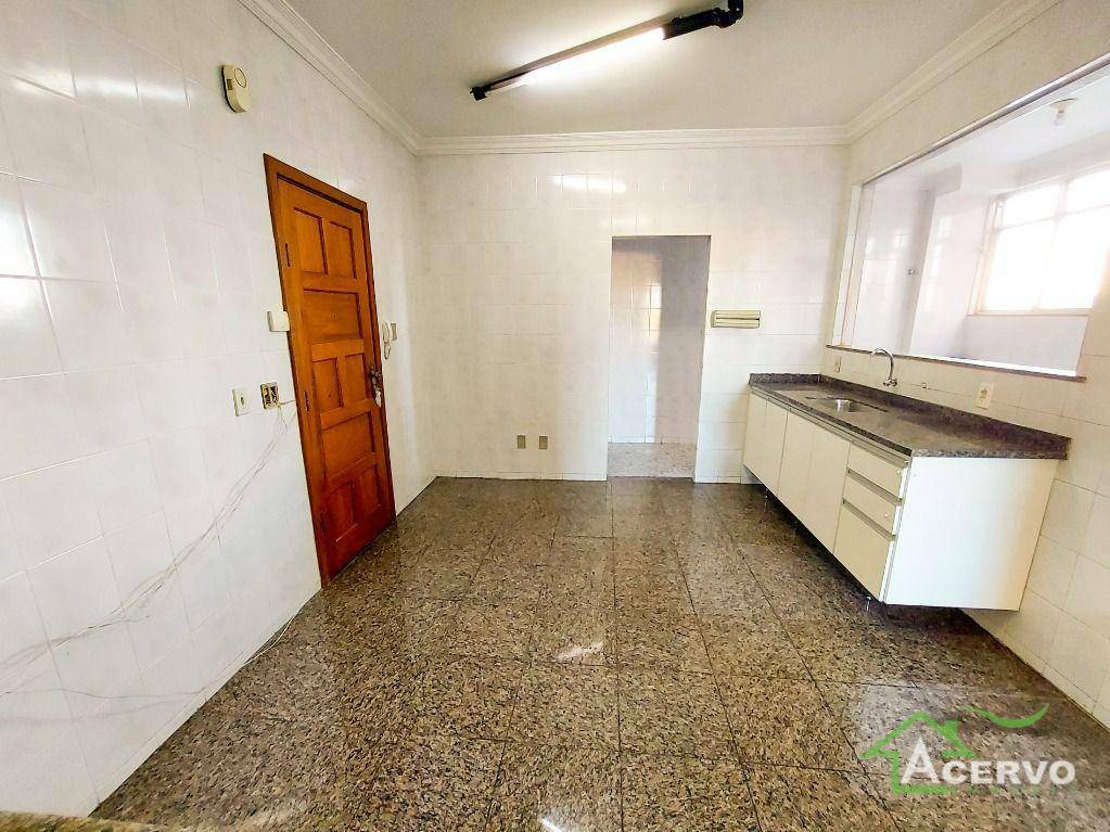 Apartamento à venda com 4 quartos, 203m² - Foto 38