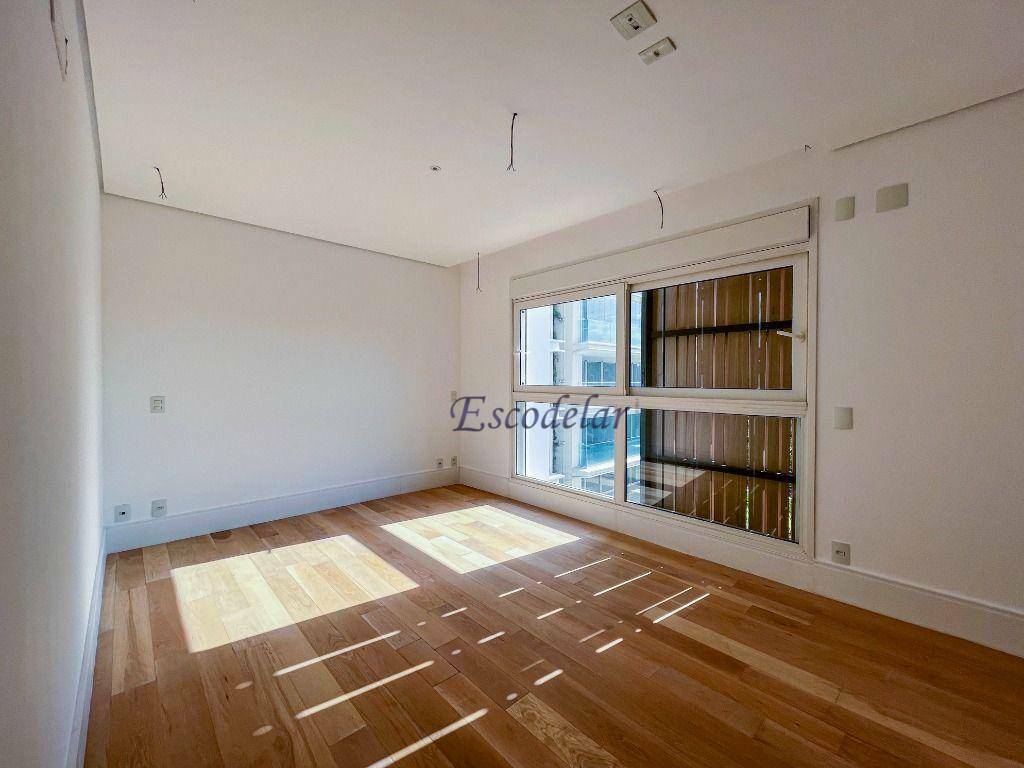 Apartamento à venda com 4 quartos, 227m² - Foto 31