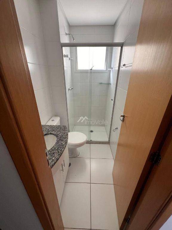 Apartamento à venda com 2 quartos, 67m² - Foto 4