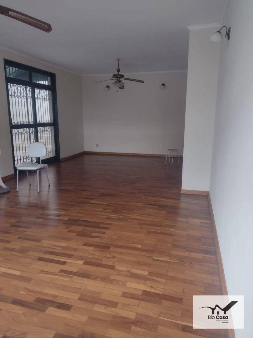 Casa à venda com 4 quartos, 231m² - Foto 16