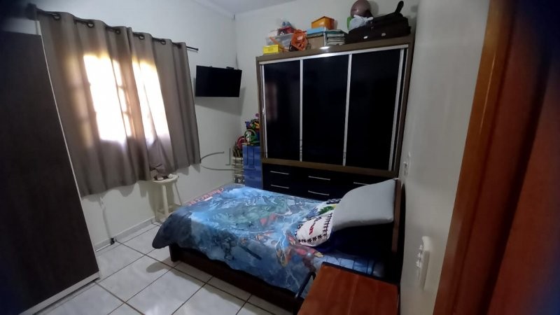 Casa à venda com 3 quartos, 200m² - Foto 6