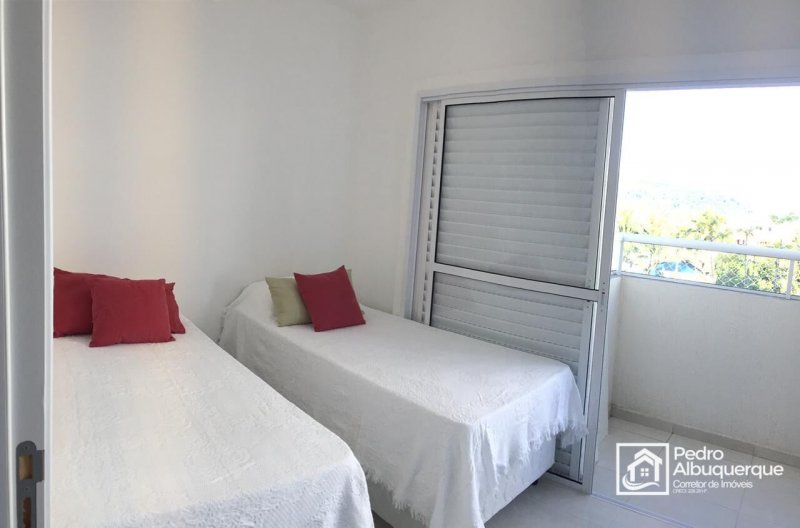 Apartamento à venda com 2 quartos, 63m² - Foto 4