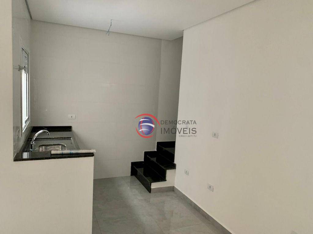 Cobertura à venda com 2 quartos, 100m² - Foto 3