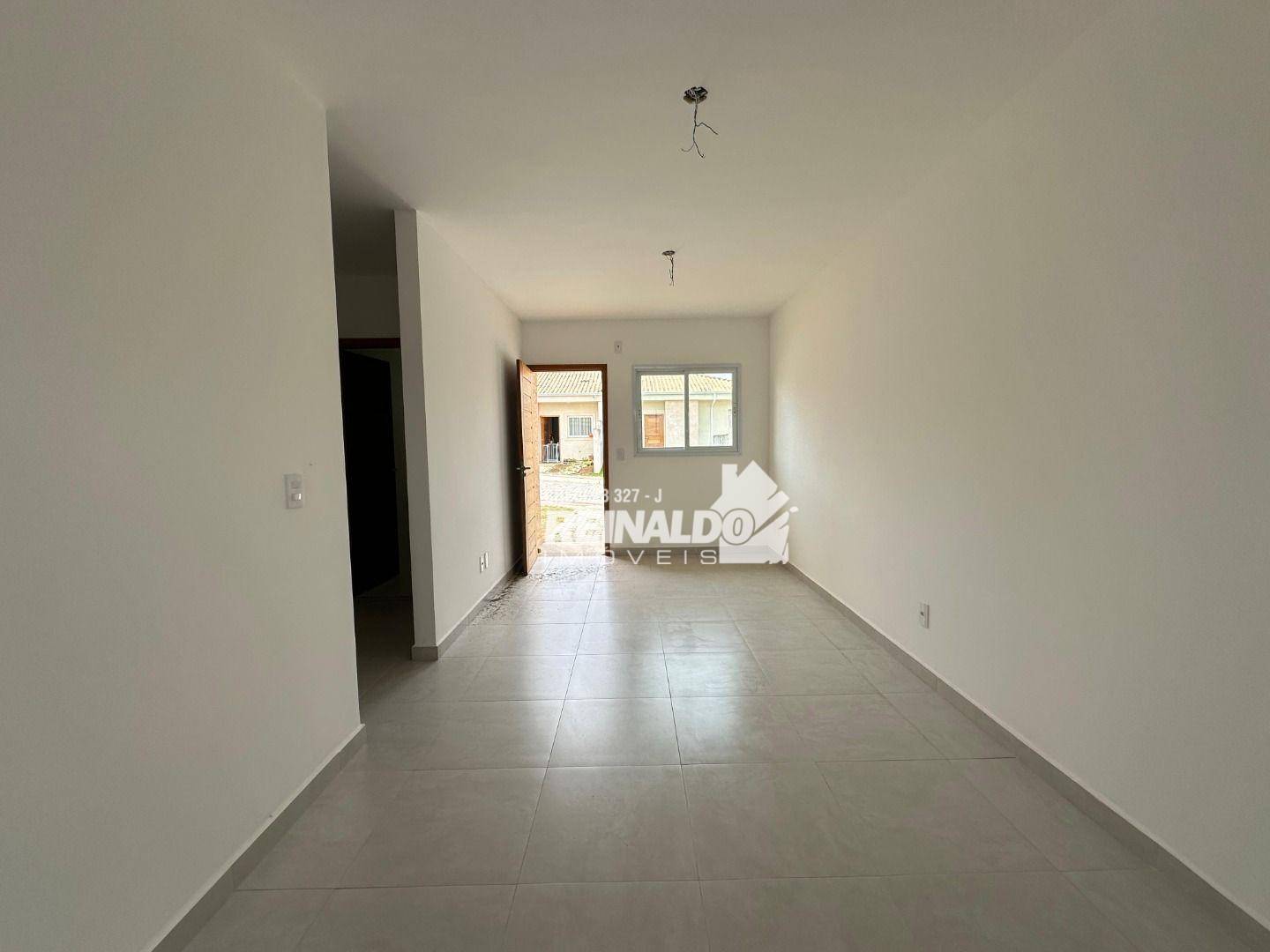 Casa de Condomínio à venda com 3 quartos, 77m² - Foto 1