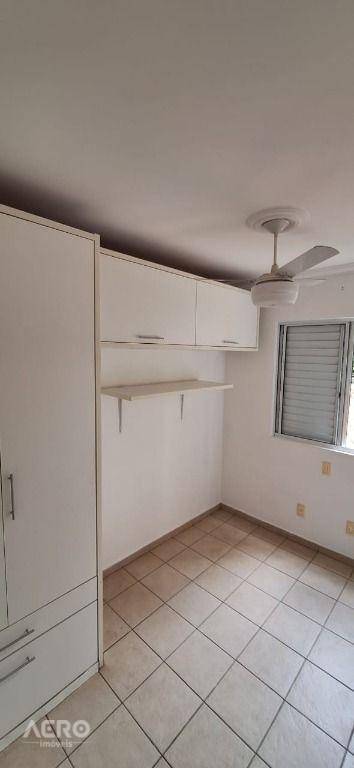 Apartamento para alugar com 2 quartos, 52m² - Foto 6