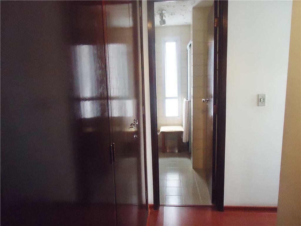 Apartamento à venda e aluguel com 3 quartos, 110m² - Foto 4