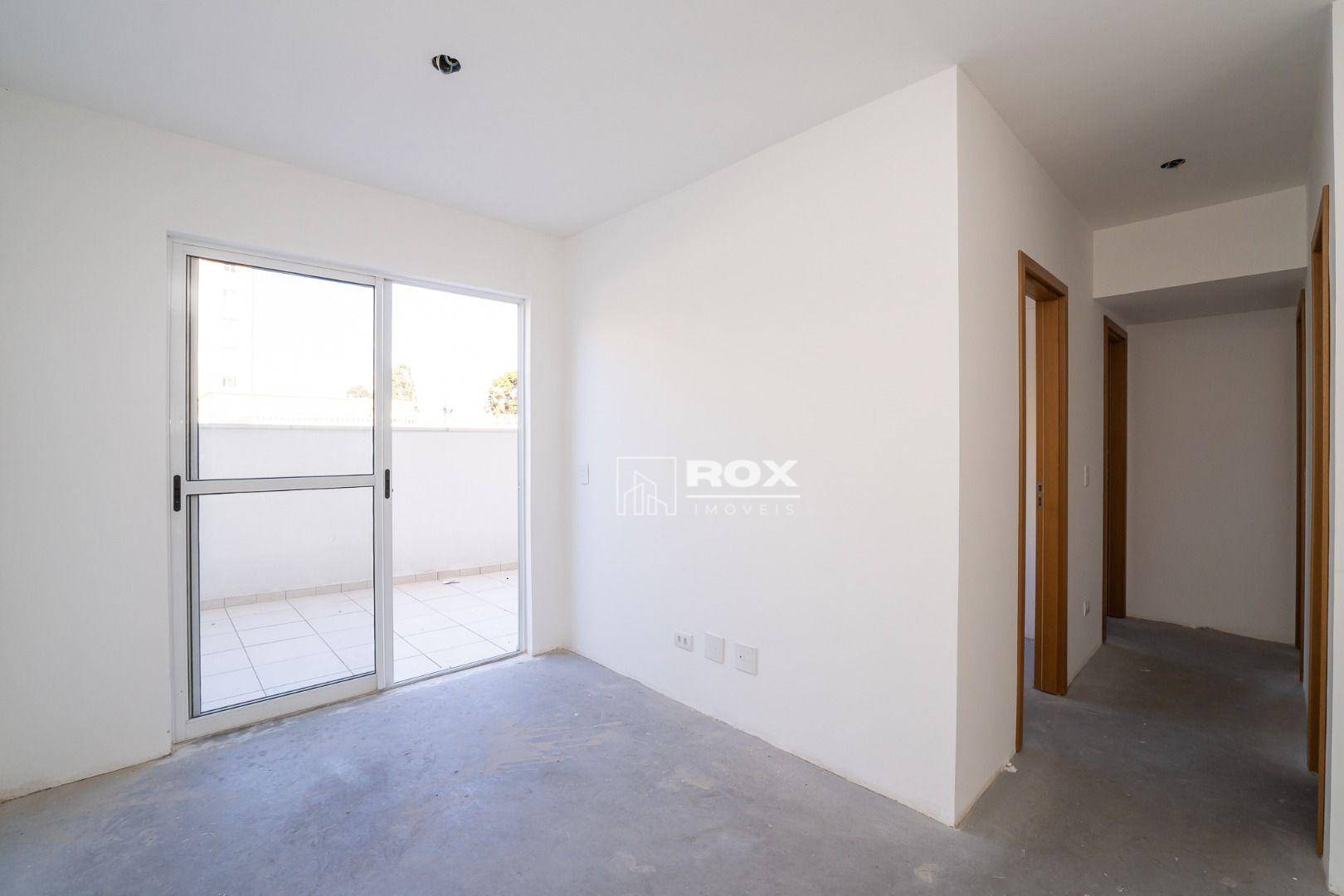 Apartamento à venda com 3 quartos, 61m² - Foto 4