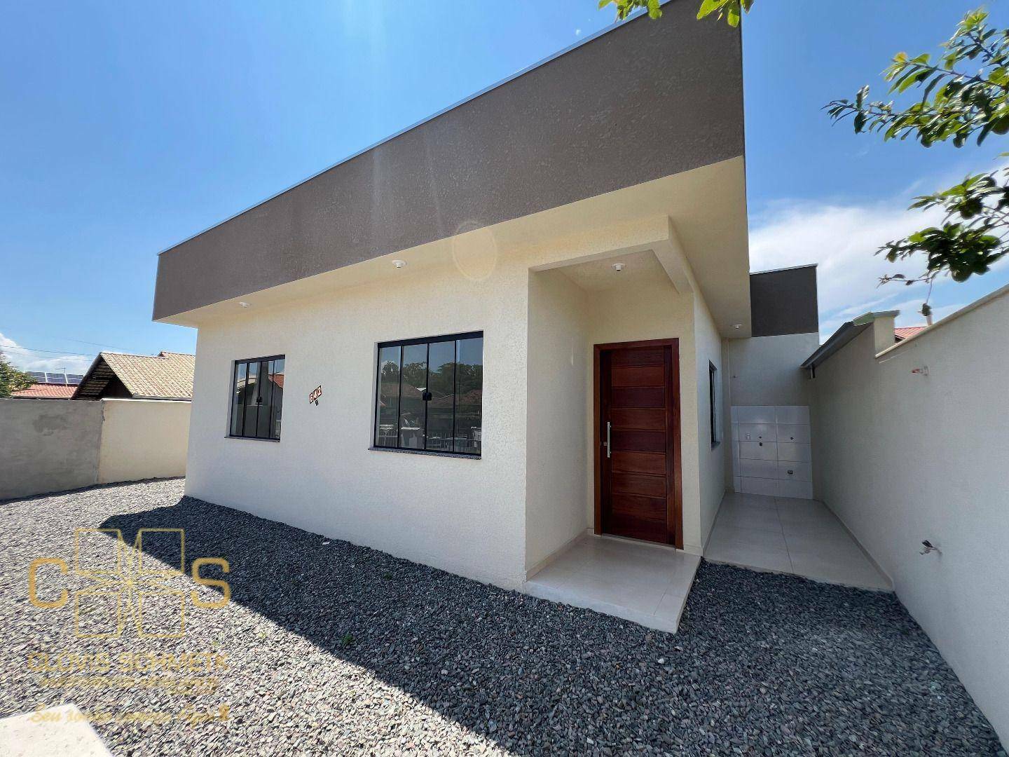 Casa à venda com 2 quartos, 48m² - Foto 1