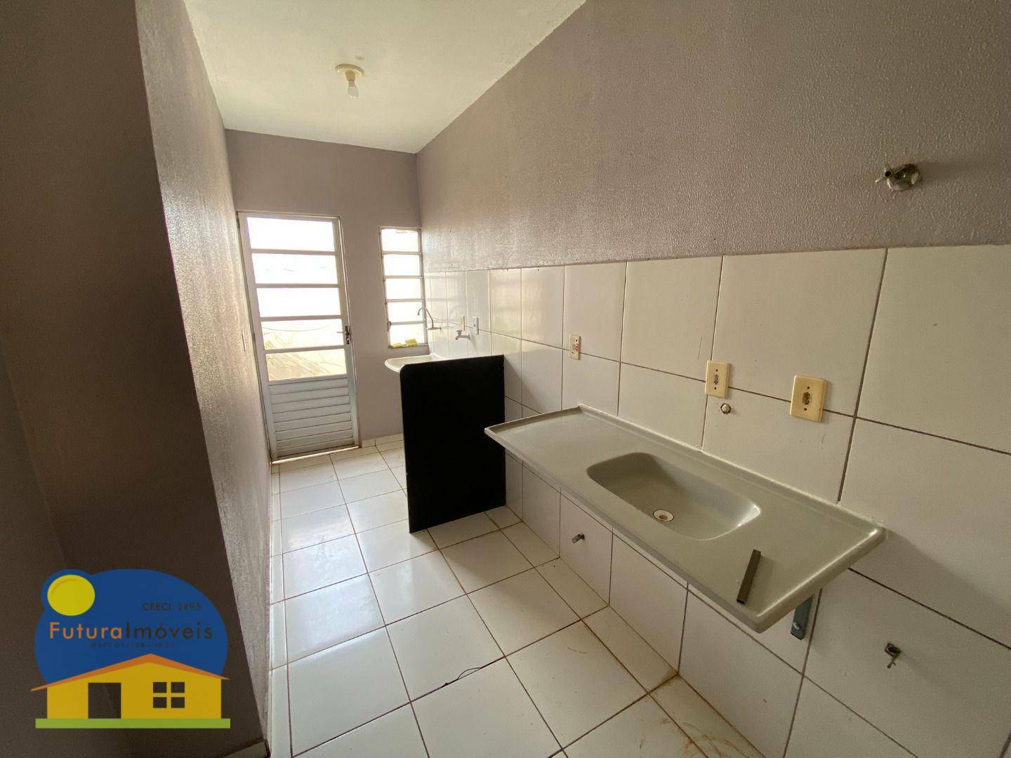 Casa de Condomínio para alugar com 2 quartos, 64m² - Foto 7