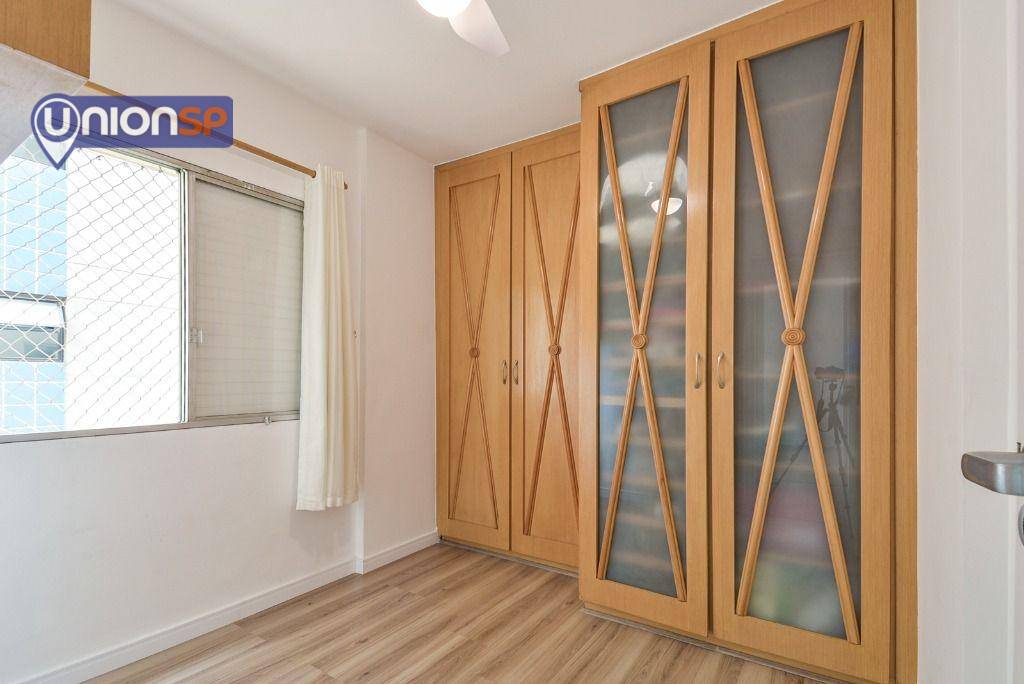 Apartamento à venda com 2 quartos, 55m² - Foto 11