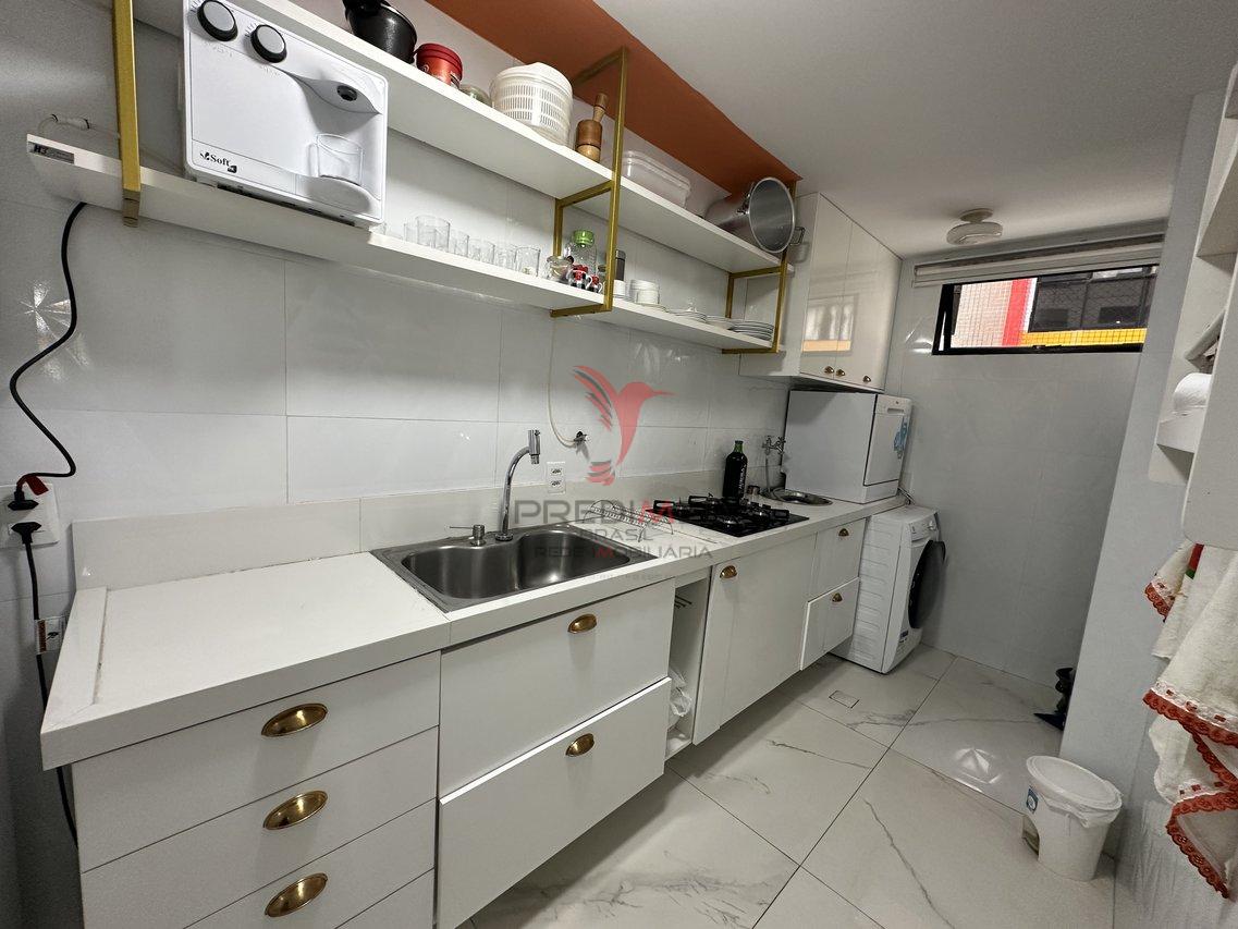 Apartamento à venda com 2 quartos, 65m² - Foto 4