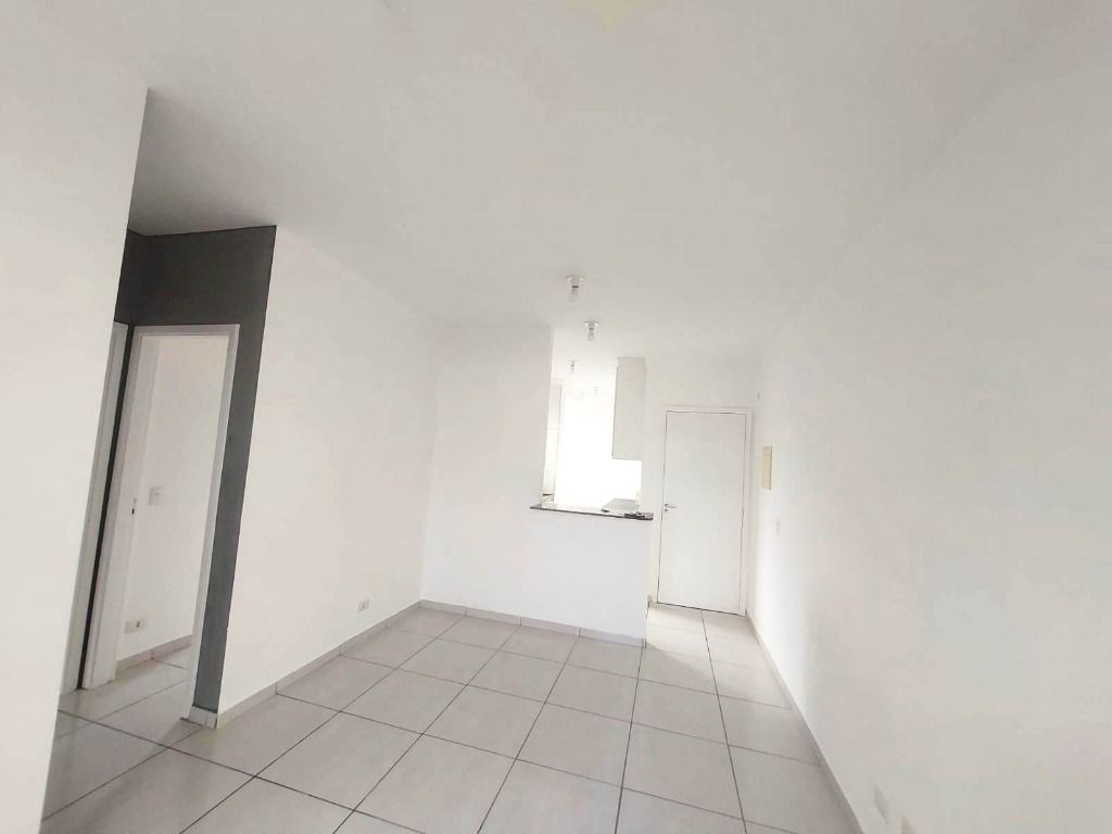 Apartamento à venda e aluguel com 2 quartos, 56m² - Foto 3