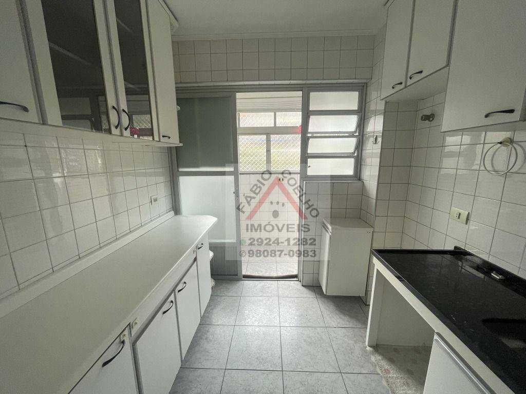 Apartamento à venda com 2 quartos, 63m² - Foto 9