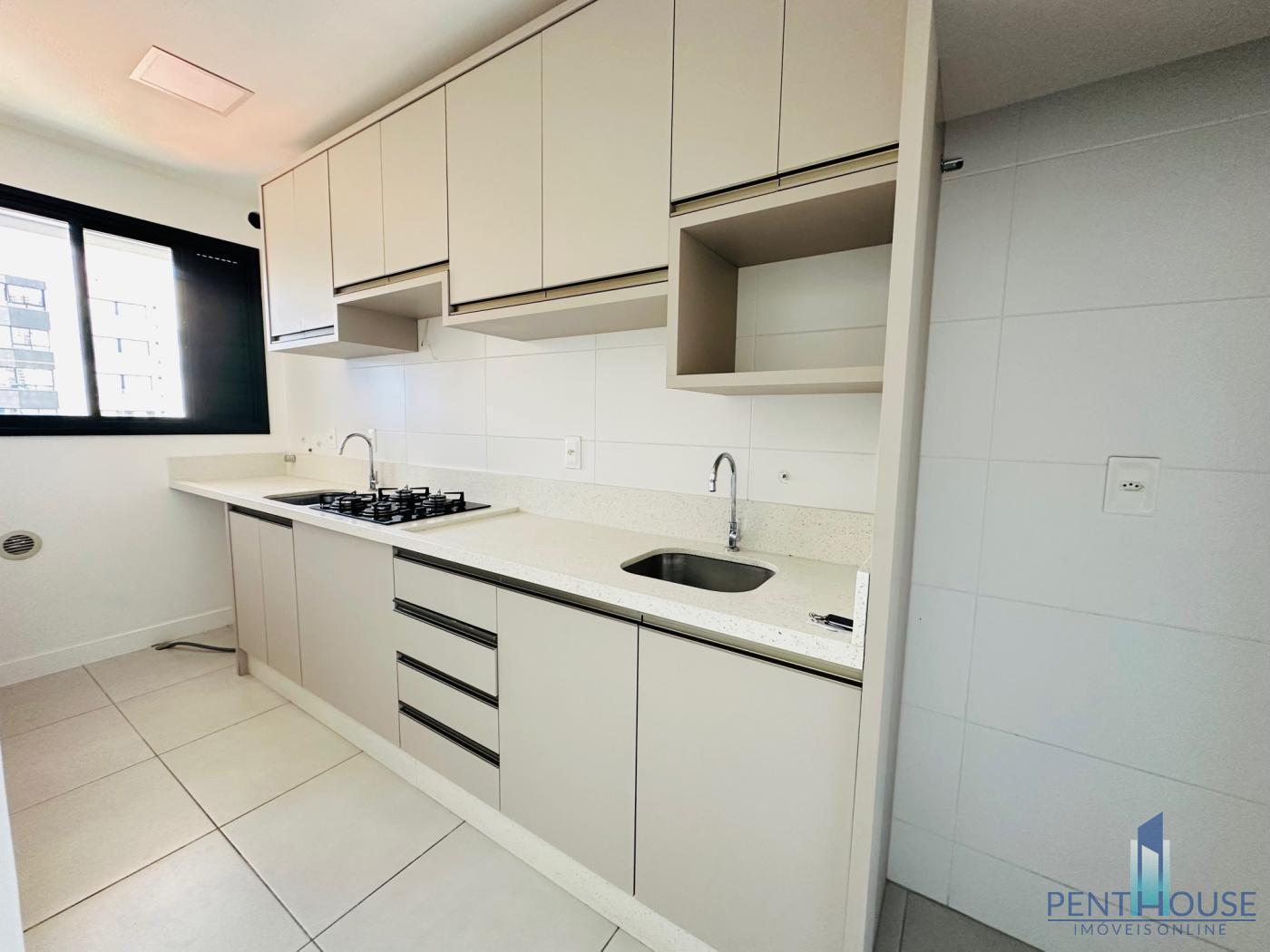 Apartamento para alugar com 2 quartos, 72m² - Foto 1