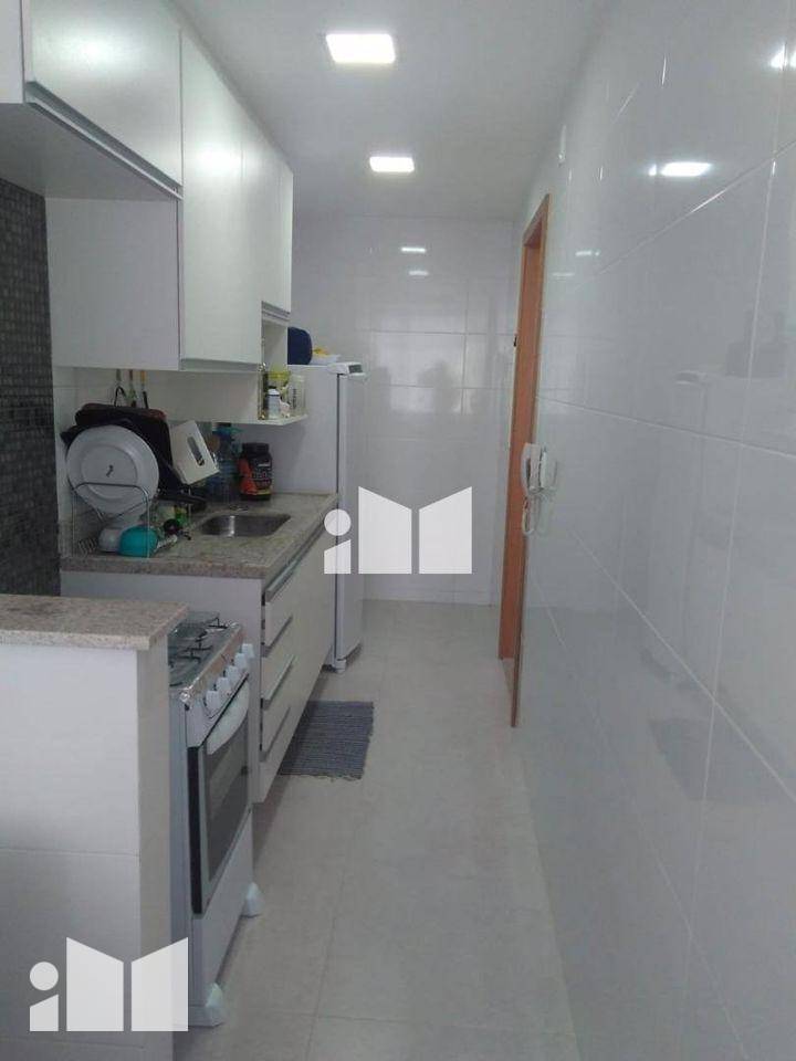 Apartamento à venda com 3 quartos, 110m² - Foto 8