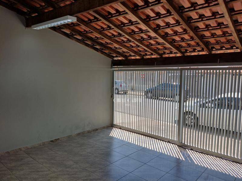 Casa à venda com 3 quartos, 125M2 - Foto 3