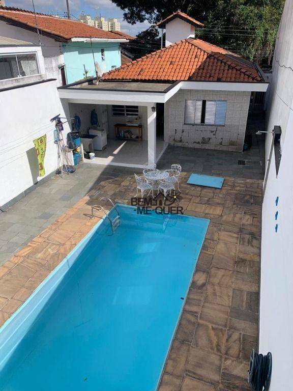 Casa à venda com 4 quartos, 200m² - Foto 22