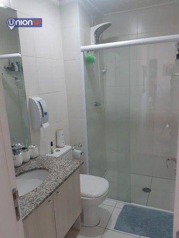 Apartamento à venda com 2 quartos, 60m² - Foto 10