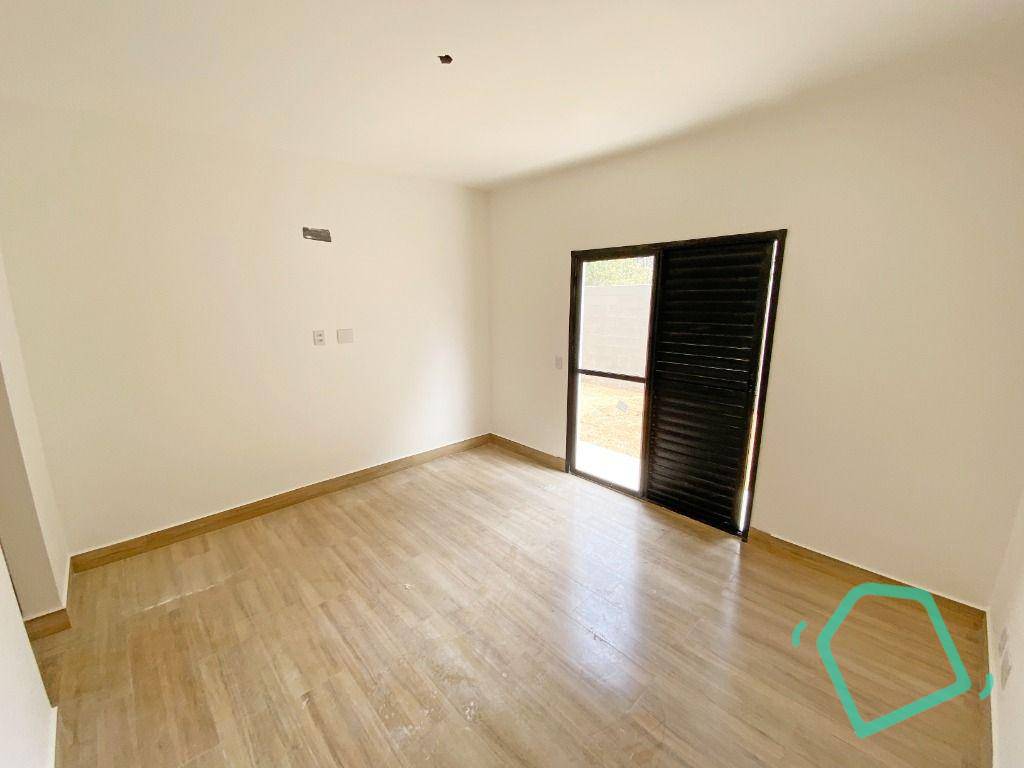 Casa de Condomínio à venda com 3 quartos, 245m² - Foto 33