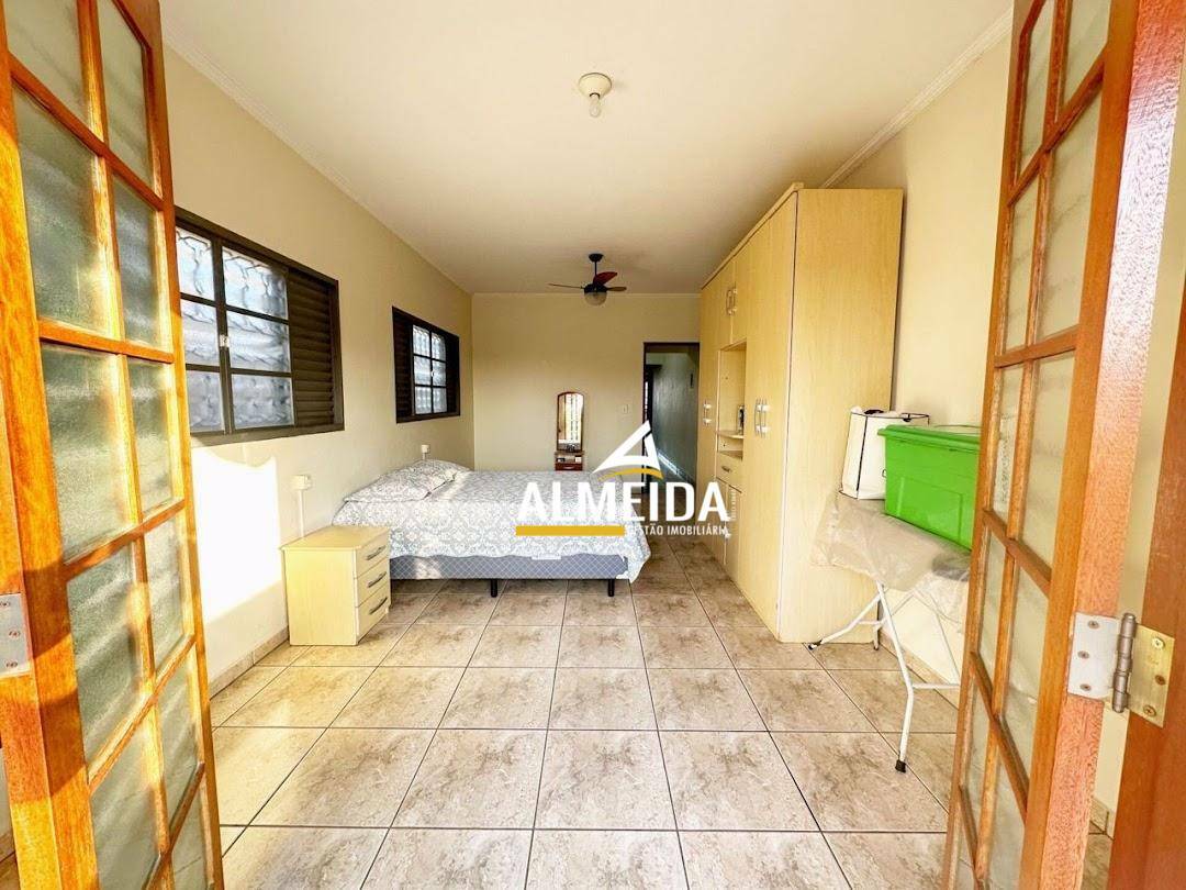 Casa, 3 quartos, 188 m² - Foto 20