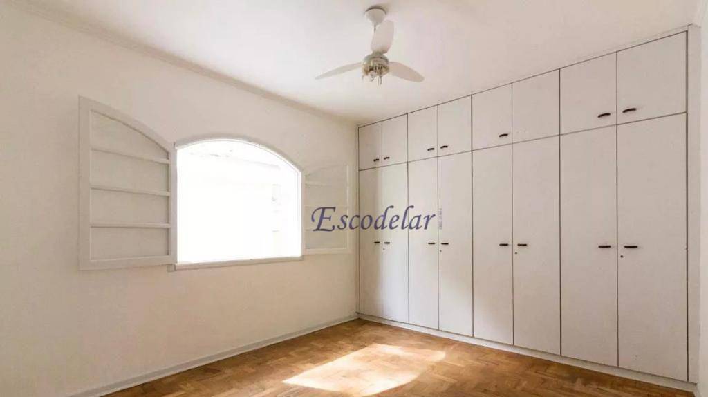 Sobrado à venda com 3 quartos, 200m² - Foto 11