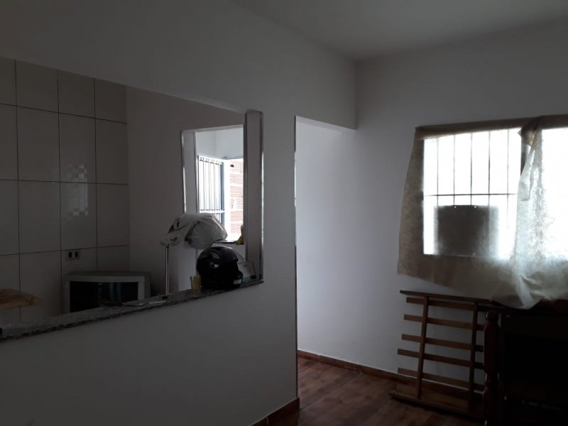 Casa à venda com 2 quartos, 25m² - Foto 2