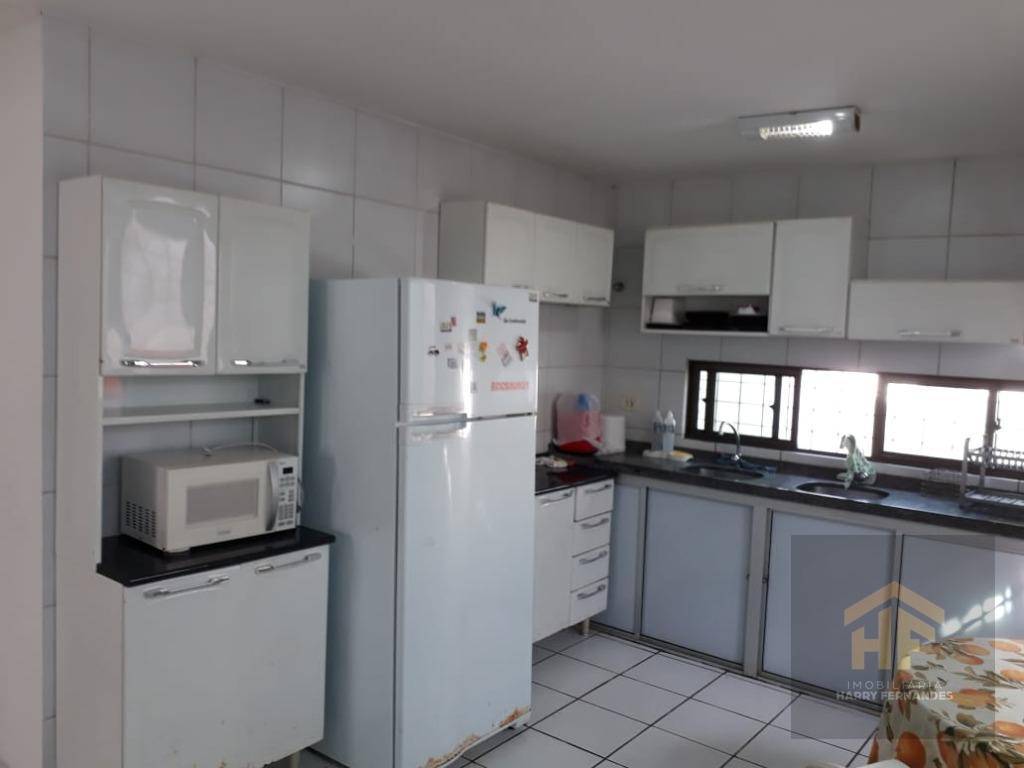 Casa à venda com 3 quartos, 109m² - Foto 16