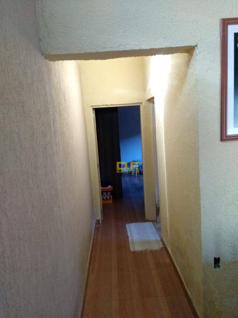 Casa à venda com 2 quartos, 175M2 - Foto 2