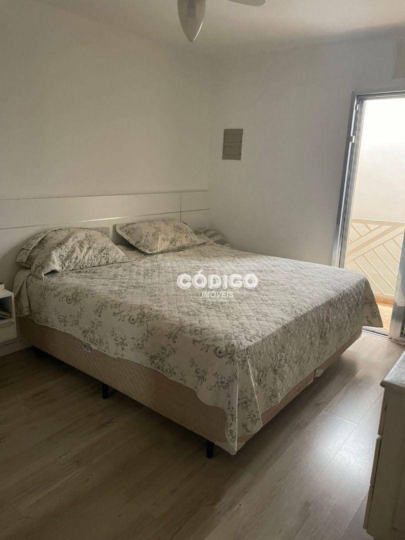 Sobrado à venda com 3 quartos, 190m² - Foto 14