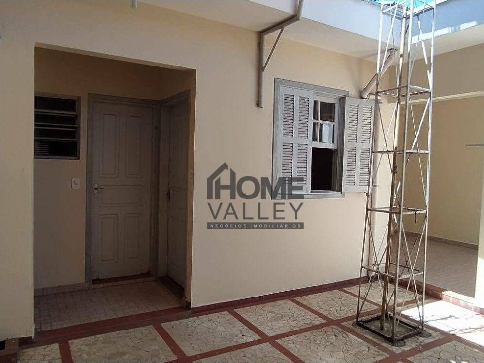 Casa à venda com 3 quartos, 182m² - Foto 22