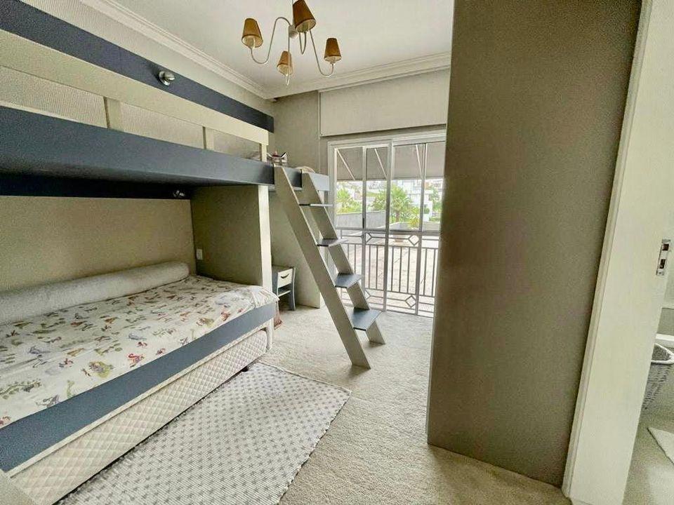 Casa de Condomínio à venda com 3 quartos, 420m² - Foto 21