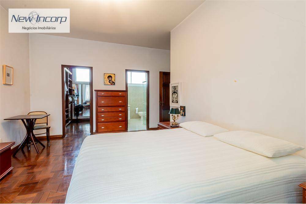 Apartamento à venda com 3 quartos, 243m² - Foto 15