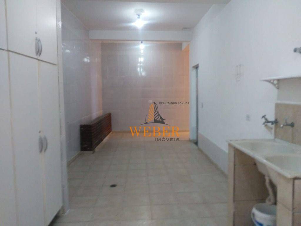 Sobrado à venda com 3 quartos, 380m² - Foto 3