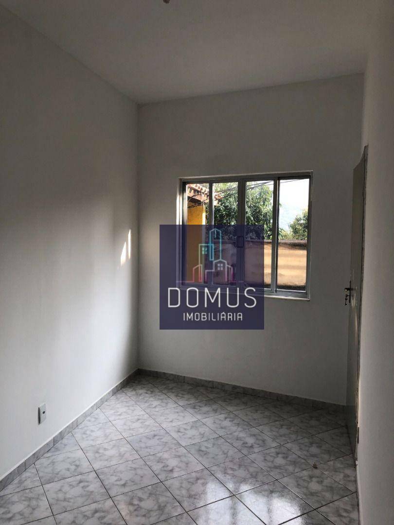 Casa à venda com 1 quarto, 45m² - Foto 5