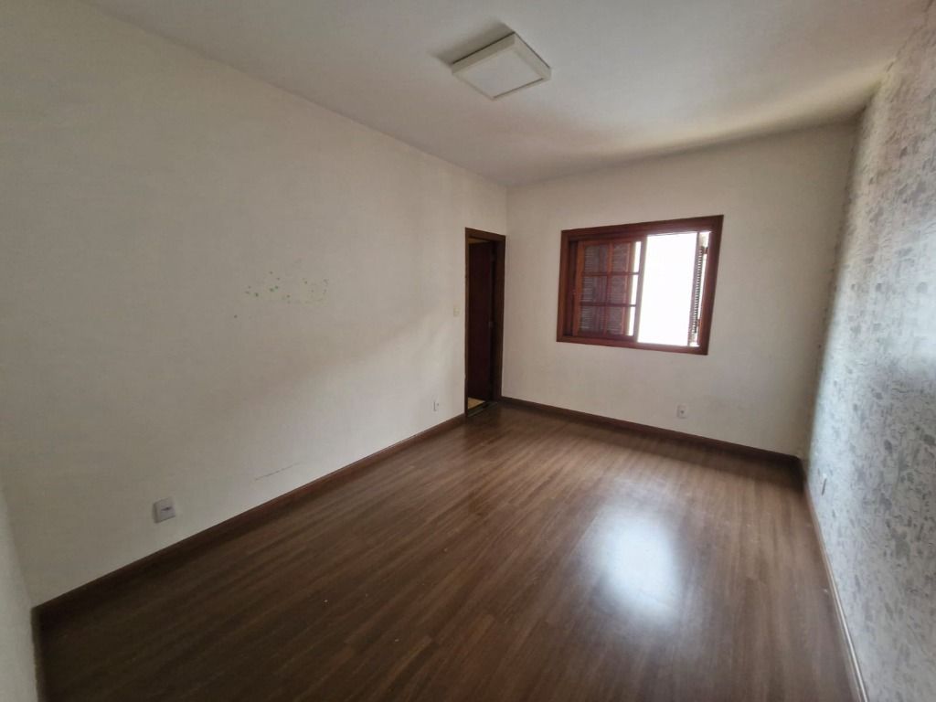 Casa de Condomínio à venda e aluguel com 4 quartos, 460m² - Foto 22