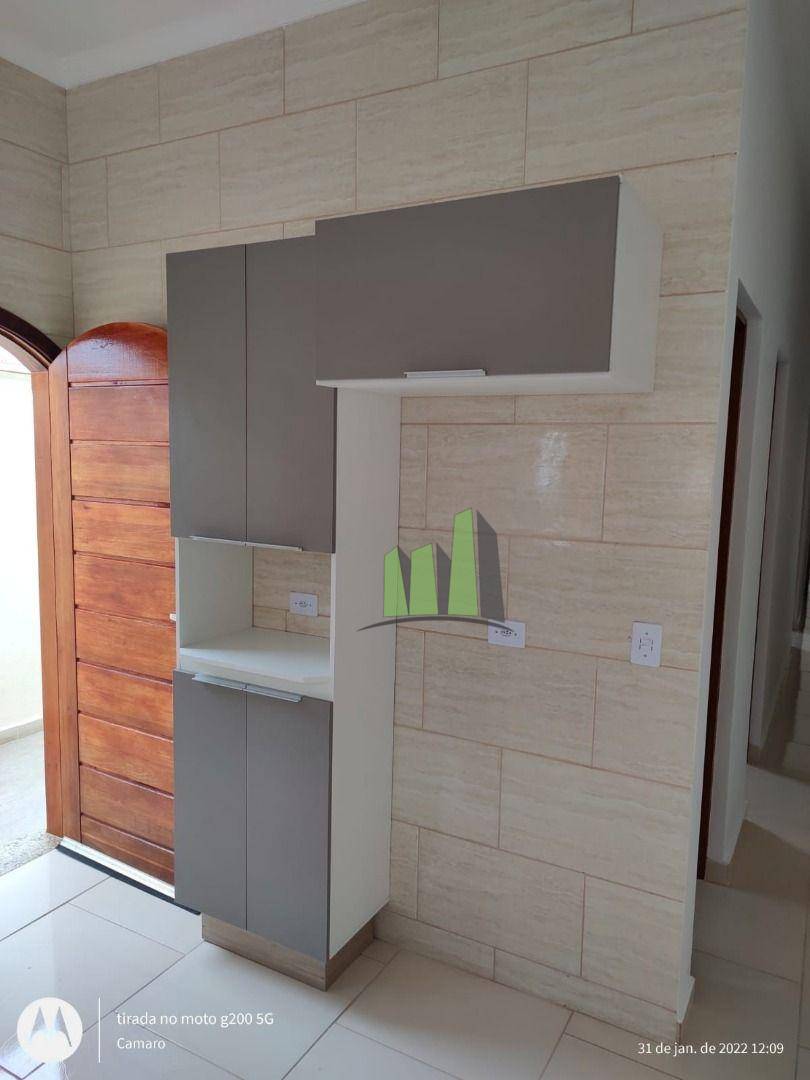 Casa à venda com 3 quartos, 83m² - Foto 5