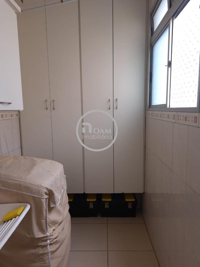 Apartamento à venda com 2 quartos, 62m² - Foto 12