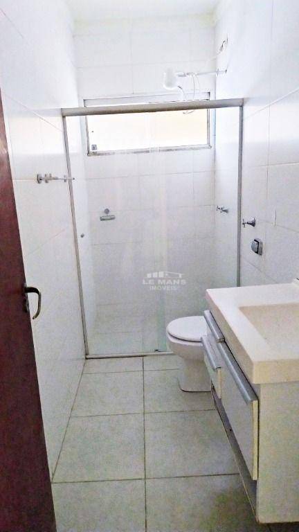 Casa à venda com 2 quartos, 109m² - Foto 15