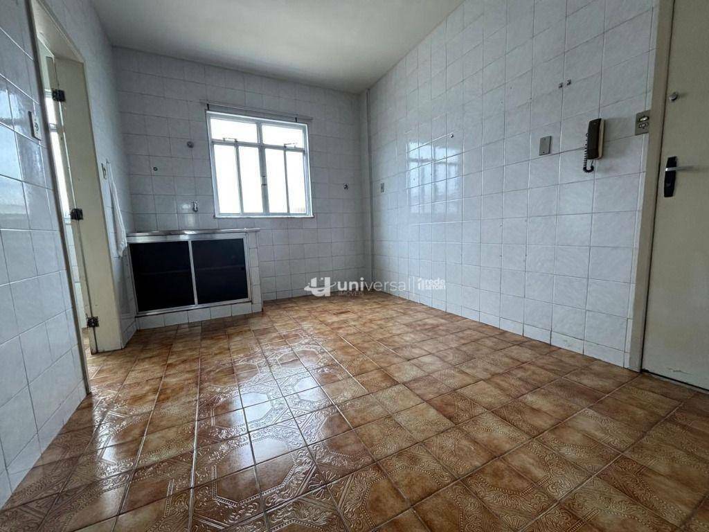Apartamento para alugar com 1 quarto, 65m² - Foto 7
