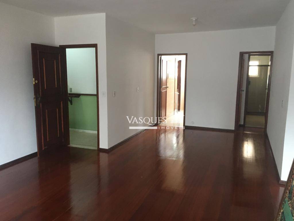 Apartamento à venda com 3 quartos, 90m² - Foto 1