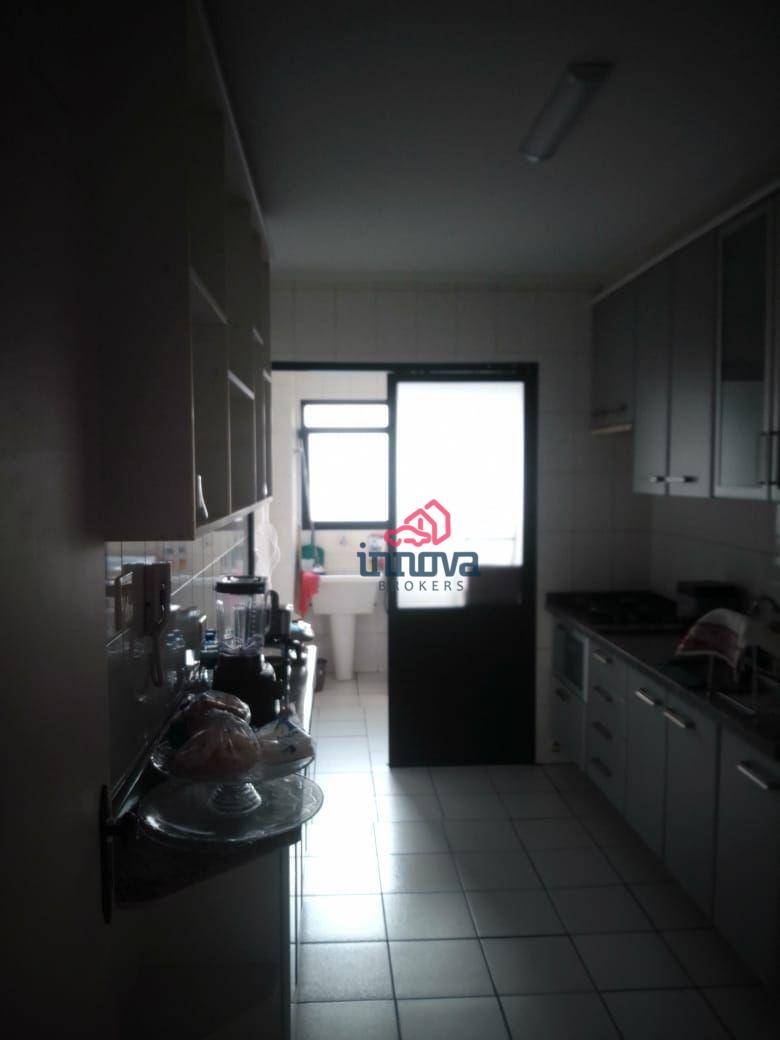 Apartamento à venda com 3 quartos, 88m² - Foto 6