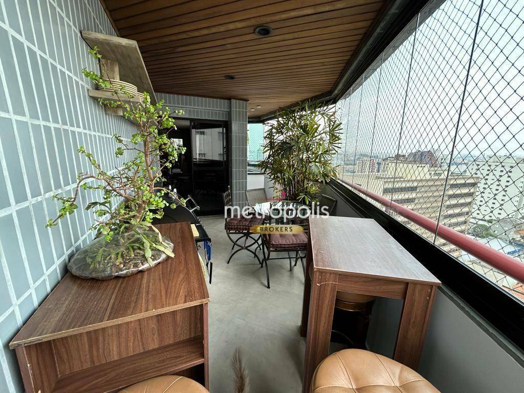 Apartamento à venda e aluguel com 3 quartos, 165m² - Foto 1