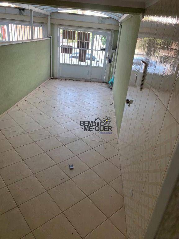 Sobrado à venda com 3 quartos, 110m² - Foto 3