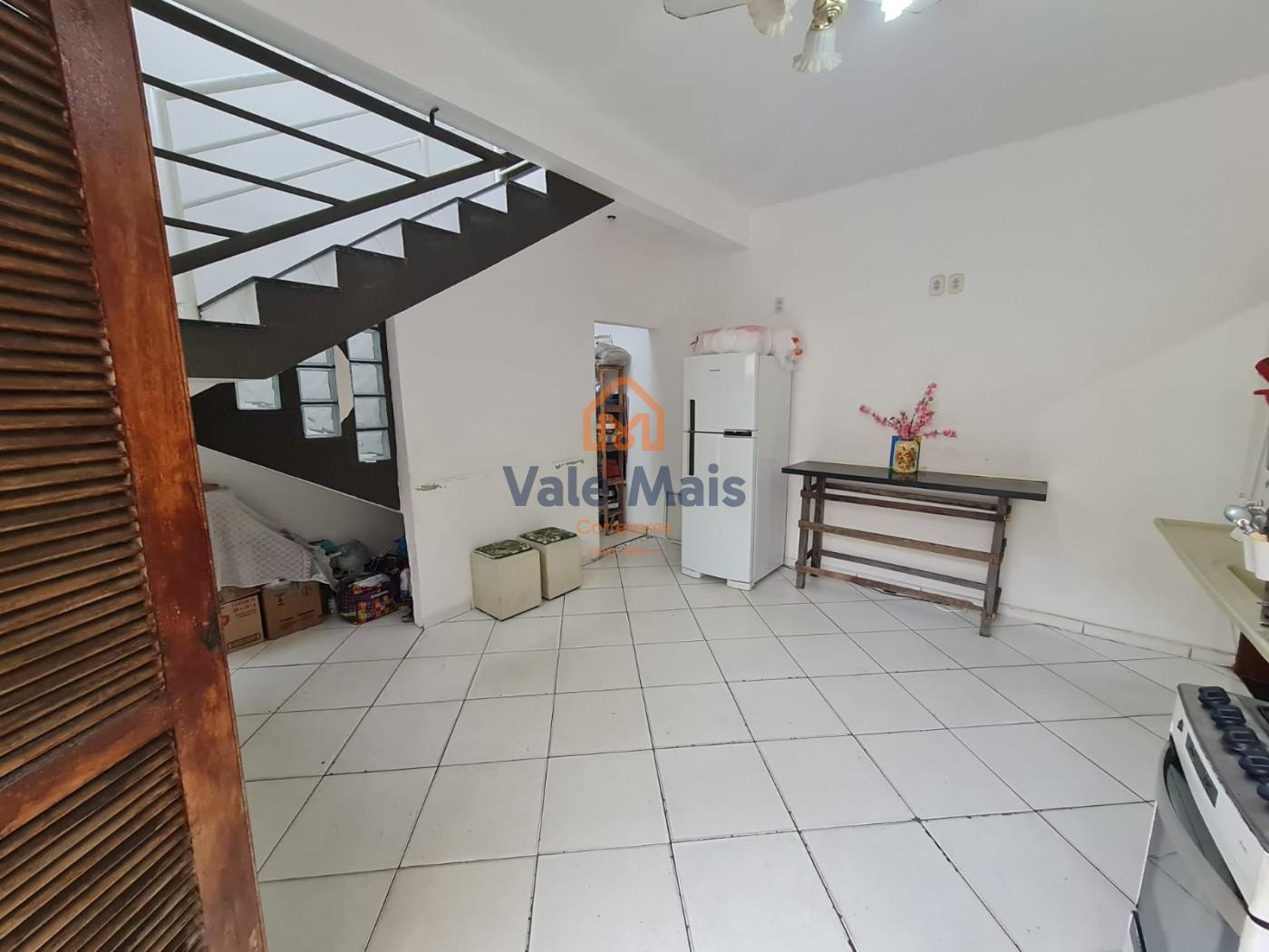 Casa à venda com 3 quartos, 275m² - Foto 2