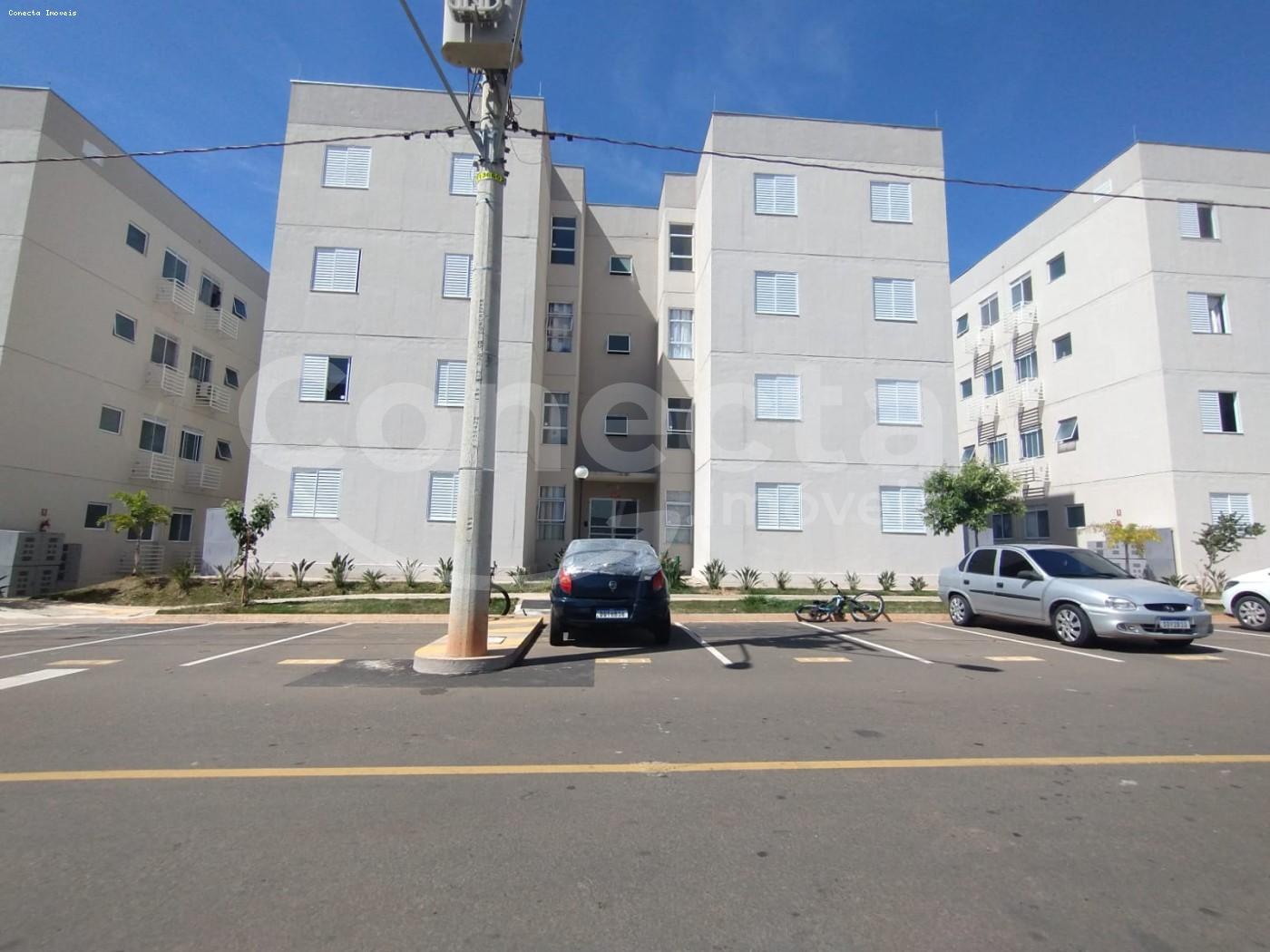 Apartamento à venda com 2 quartos, 42m² - Foto 2