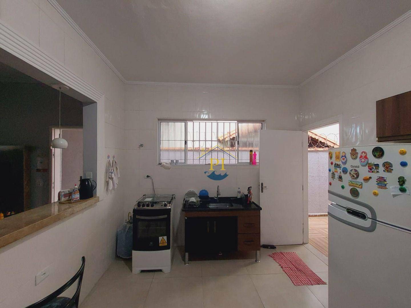 Casa à venda com 2 quartos, 75m² - Foto 14