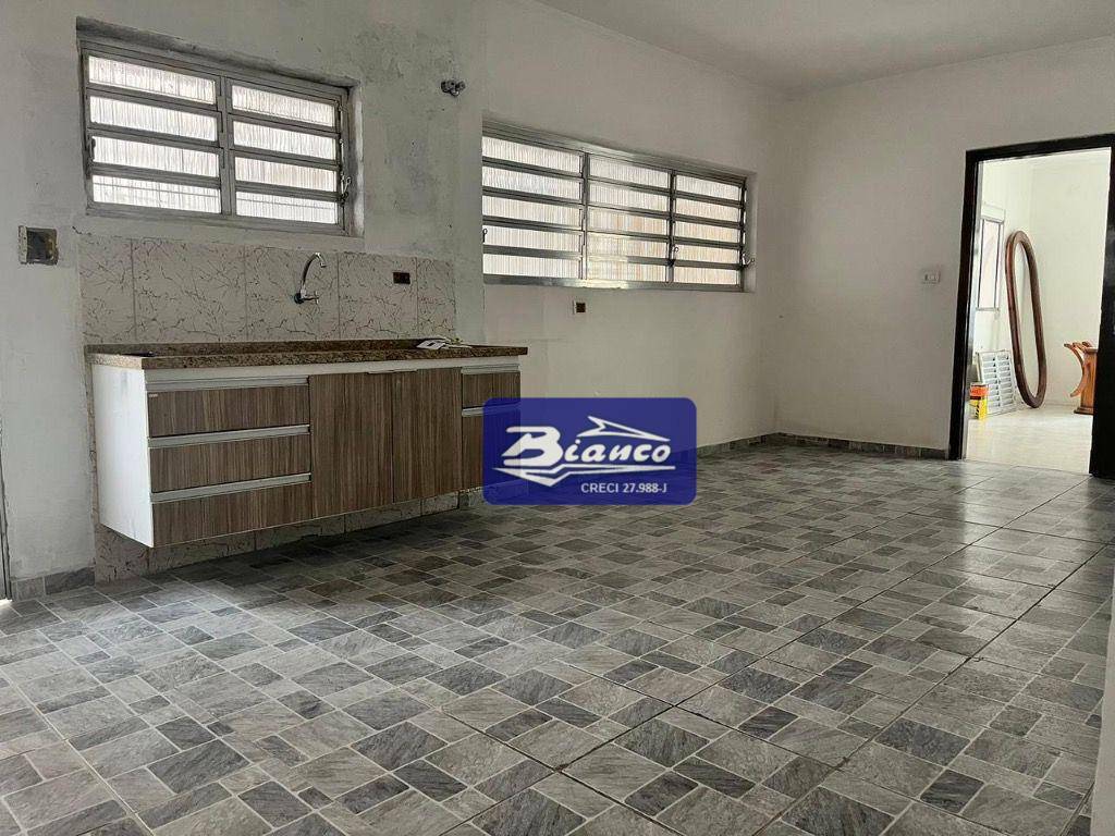 Casa à venda com 3 quartos, 142m² - Foto 10