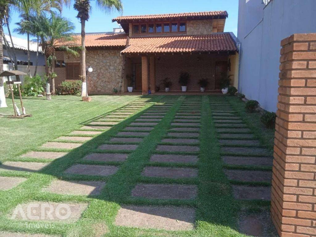 Casa de Condomínio à venda com 3 quartos, 220m² - Foto 4